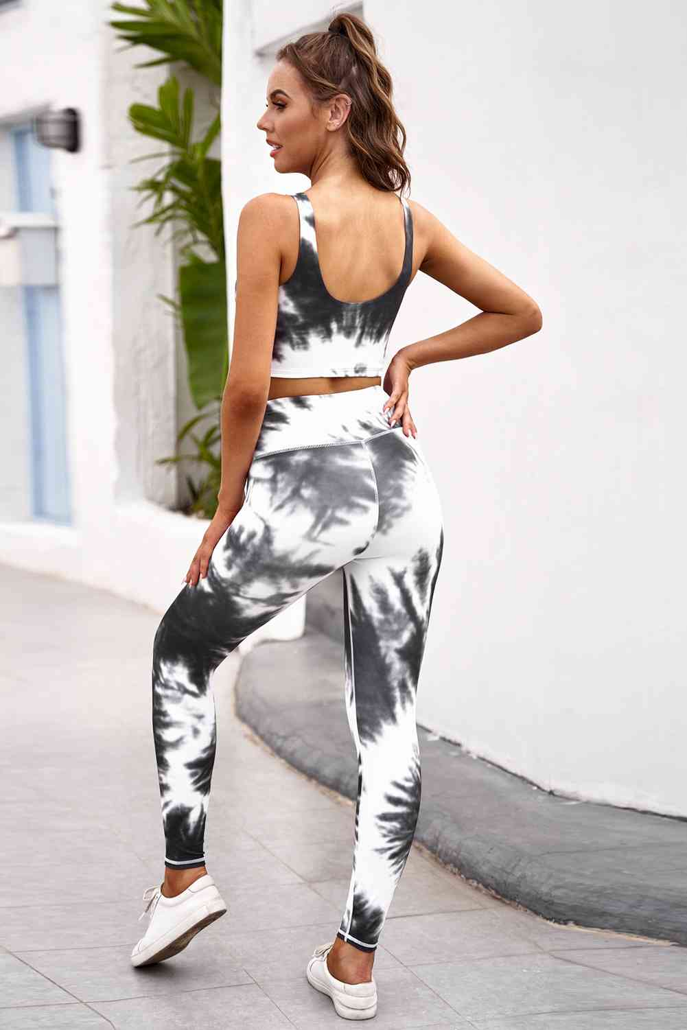 Tie-dye Crop Top and Leggings Set 