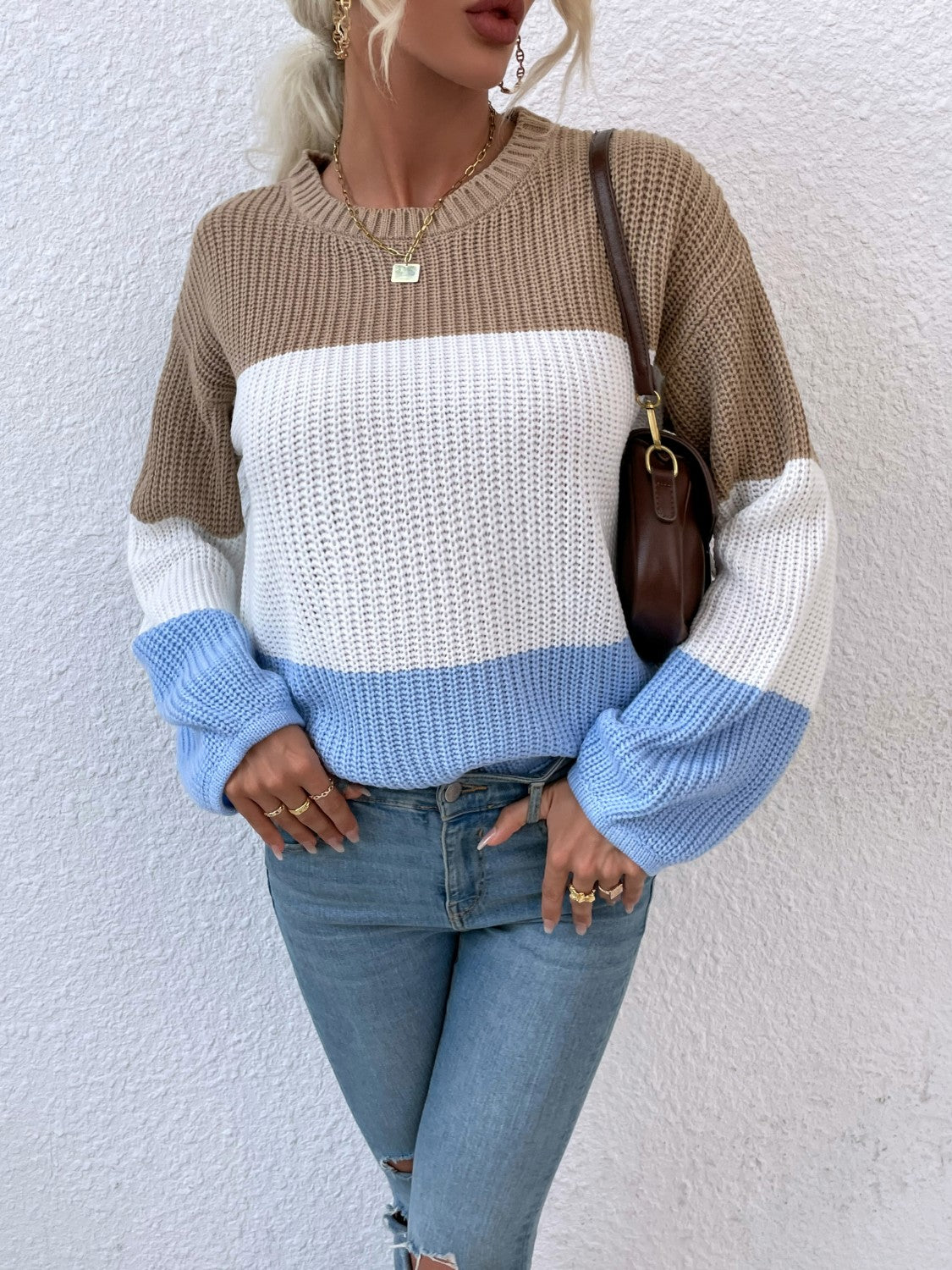 Color Block Round Neck Sweater 