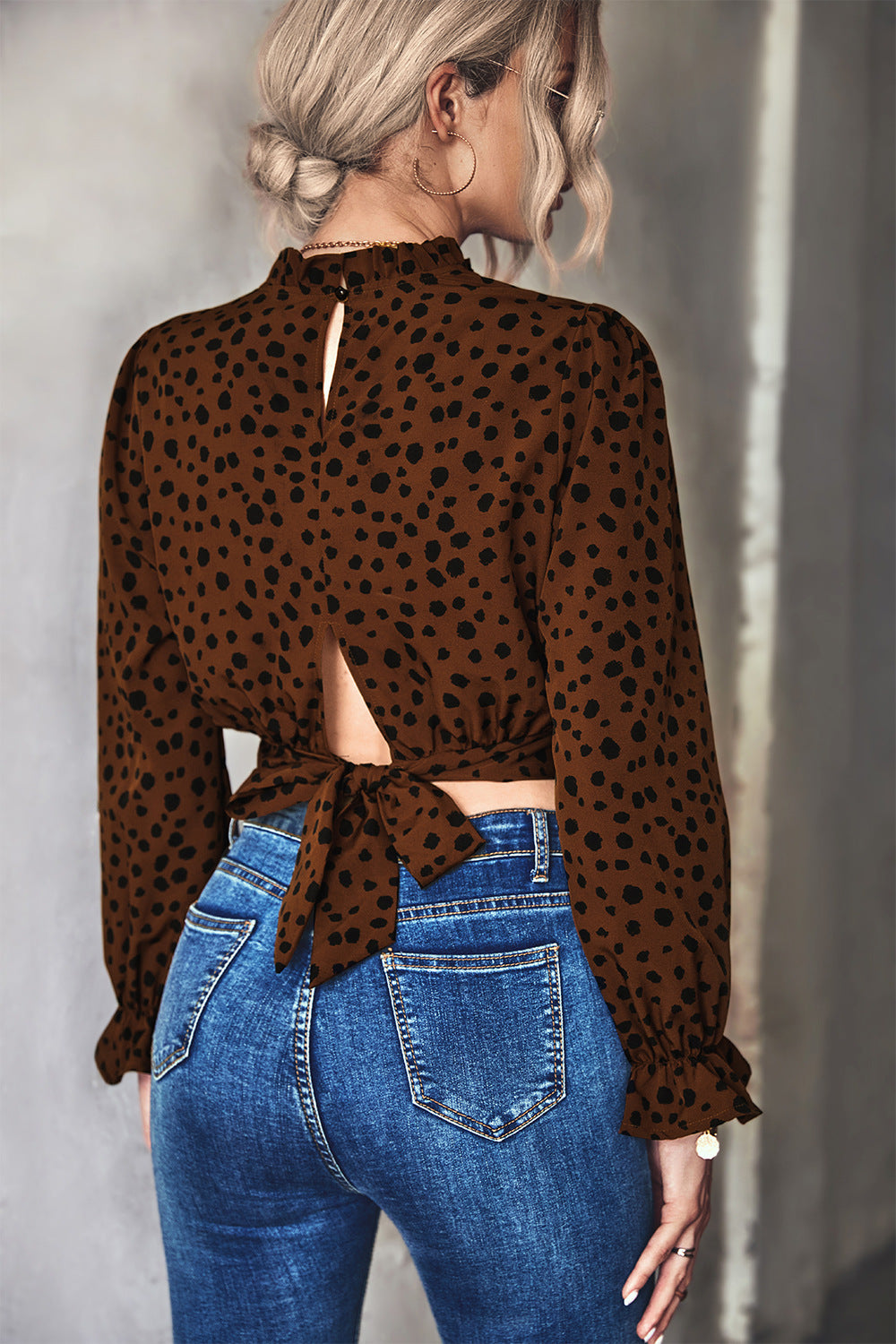 Animal Print Tie-Back Cropped Blouse 