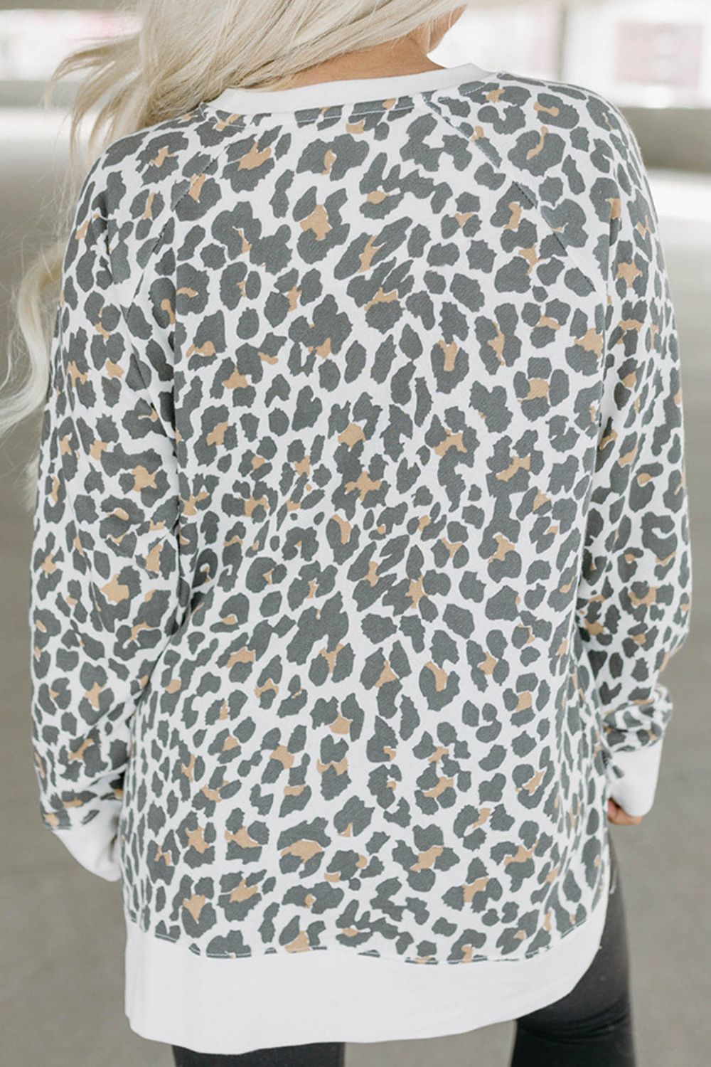 Leopard Round Neck Long Sleeve T-Shirt 