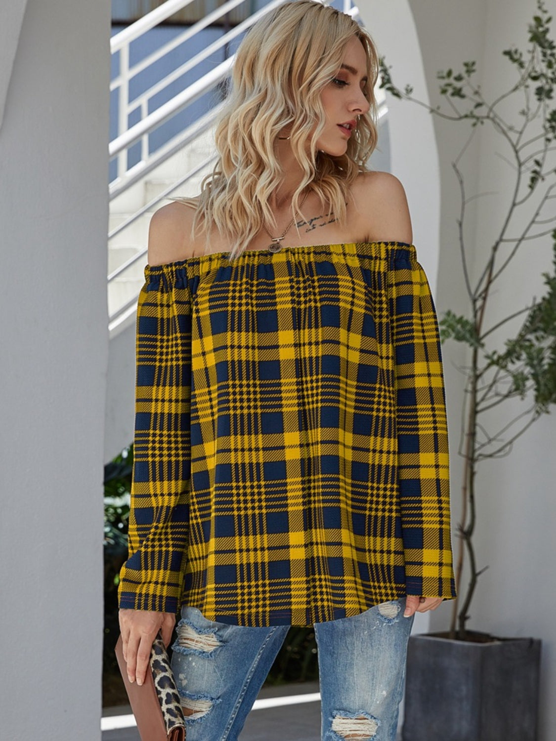 Off-Shoulder Striped Long Sleeve T-Shirt 