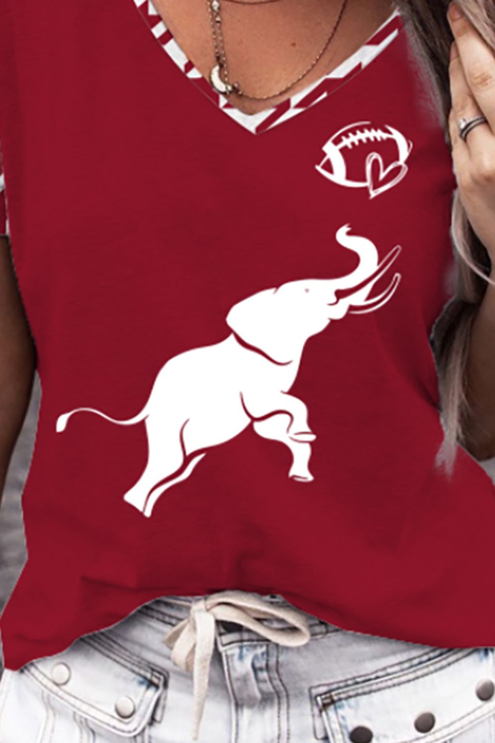 Elephant Graphic V-Neck T-Shirt 