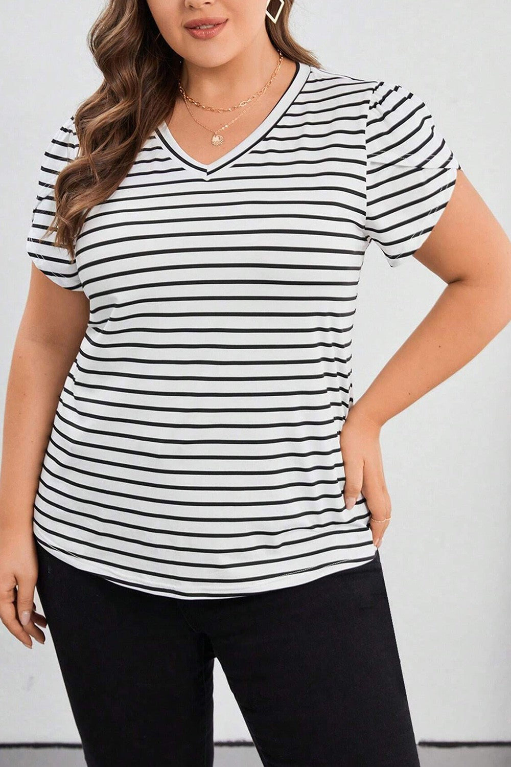 Plus Size Striped V-Neck Short Sleeve T-Shirt 