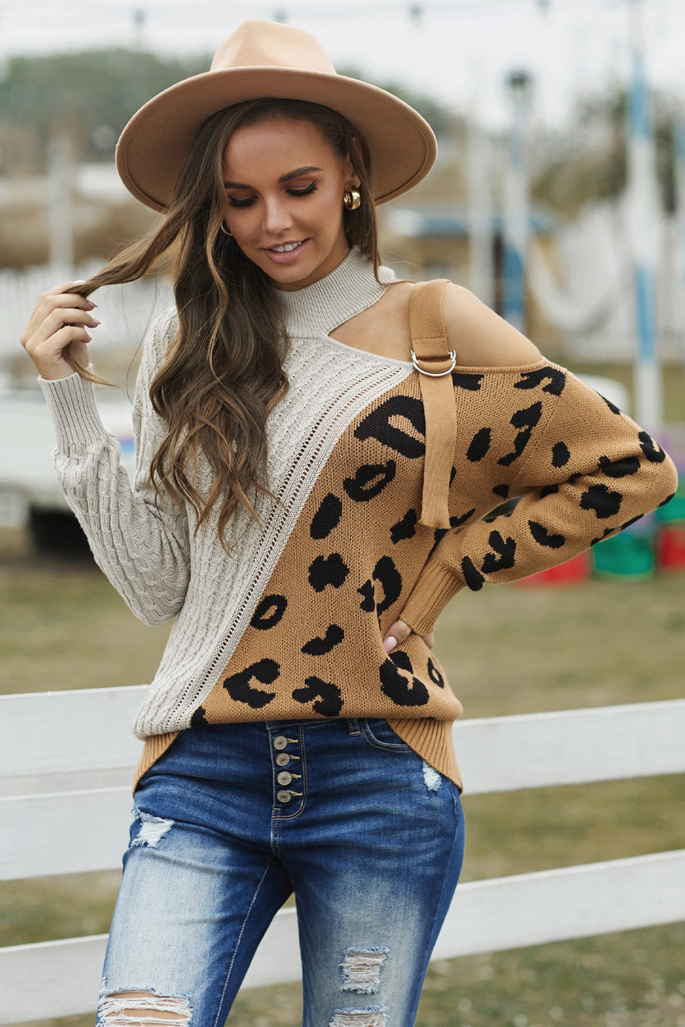 Leopard  Block Turtleneck Sweater 