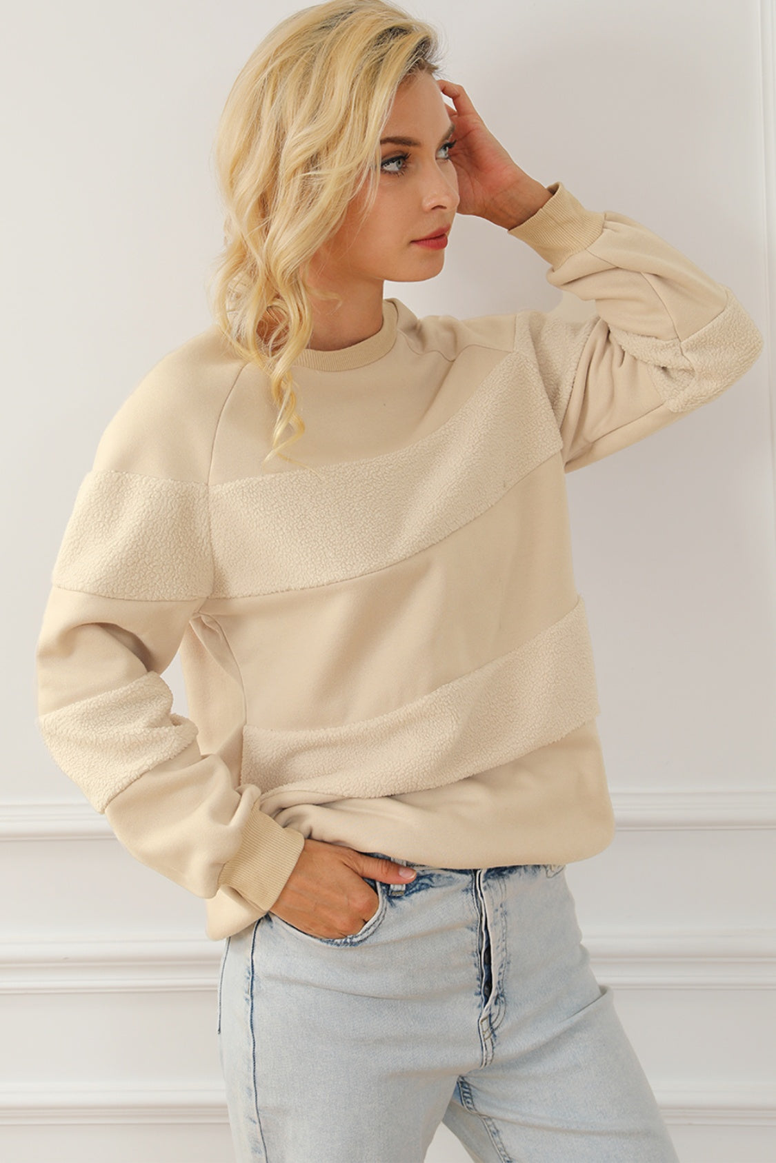 Striped Round Neck Long Sleeve Sweatshirt 