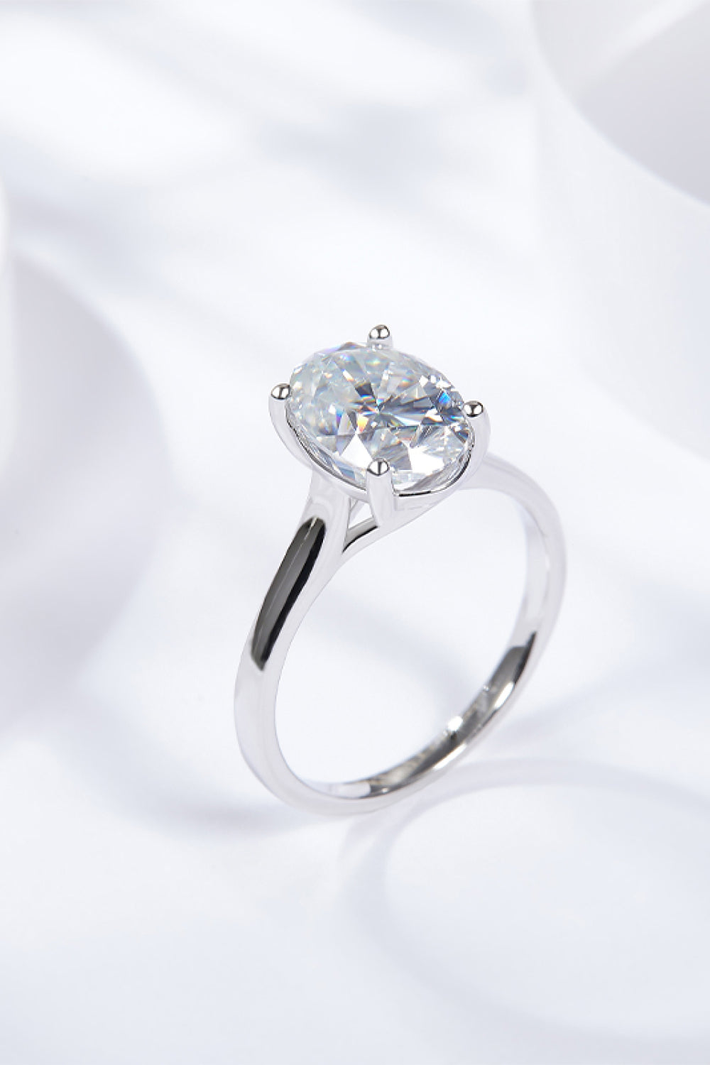 2.5 Carat Moissanite Solitaire Ring 