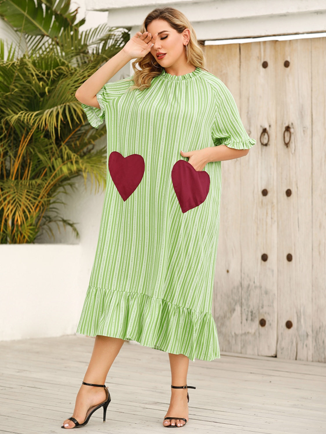 Plus Size Frill Heart Striped Half Sleeve Dress 