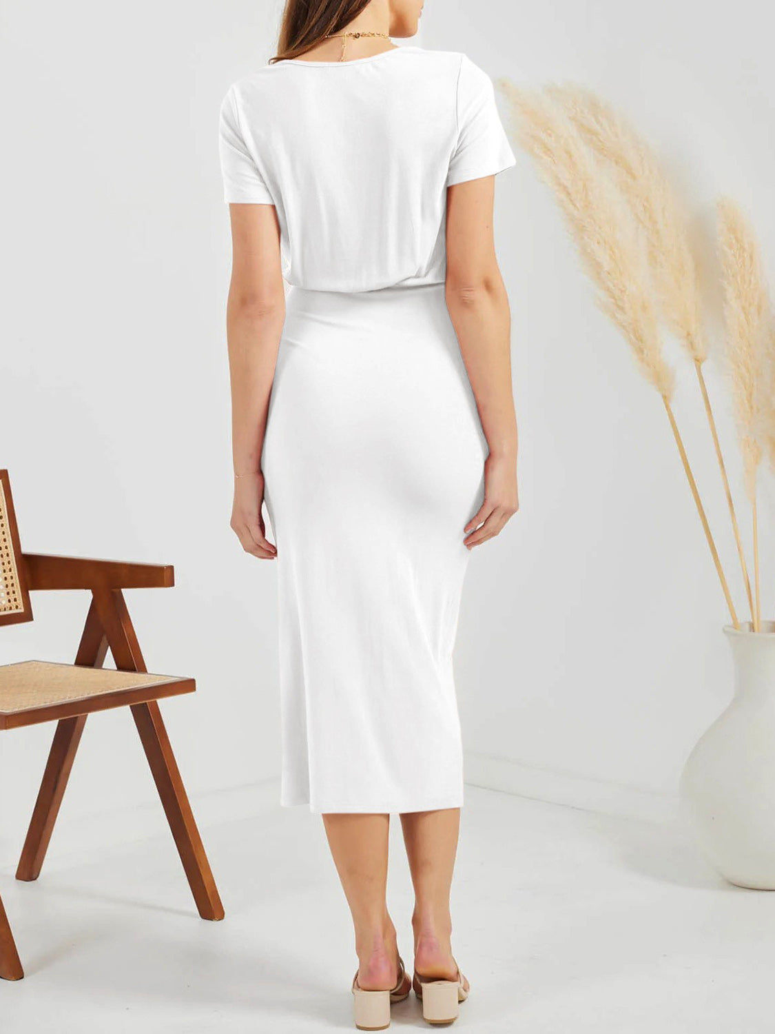 Ruched Slit V-Neck Short Sleeve Dress 