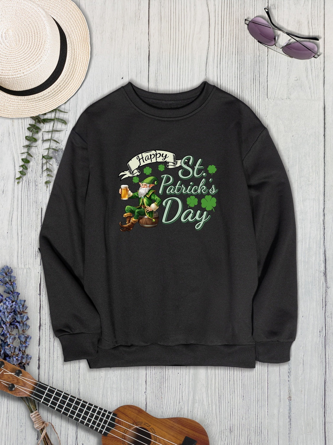 HAPPY ST. PATRICK'S DAY Round Neck Sweatshirt 