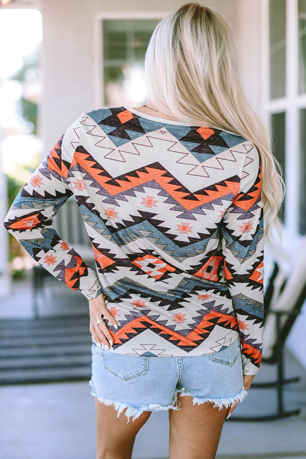 Geometric V-Neck Long Sleeve T-Shirt 