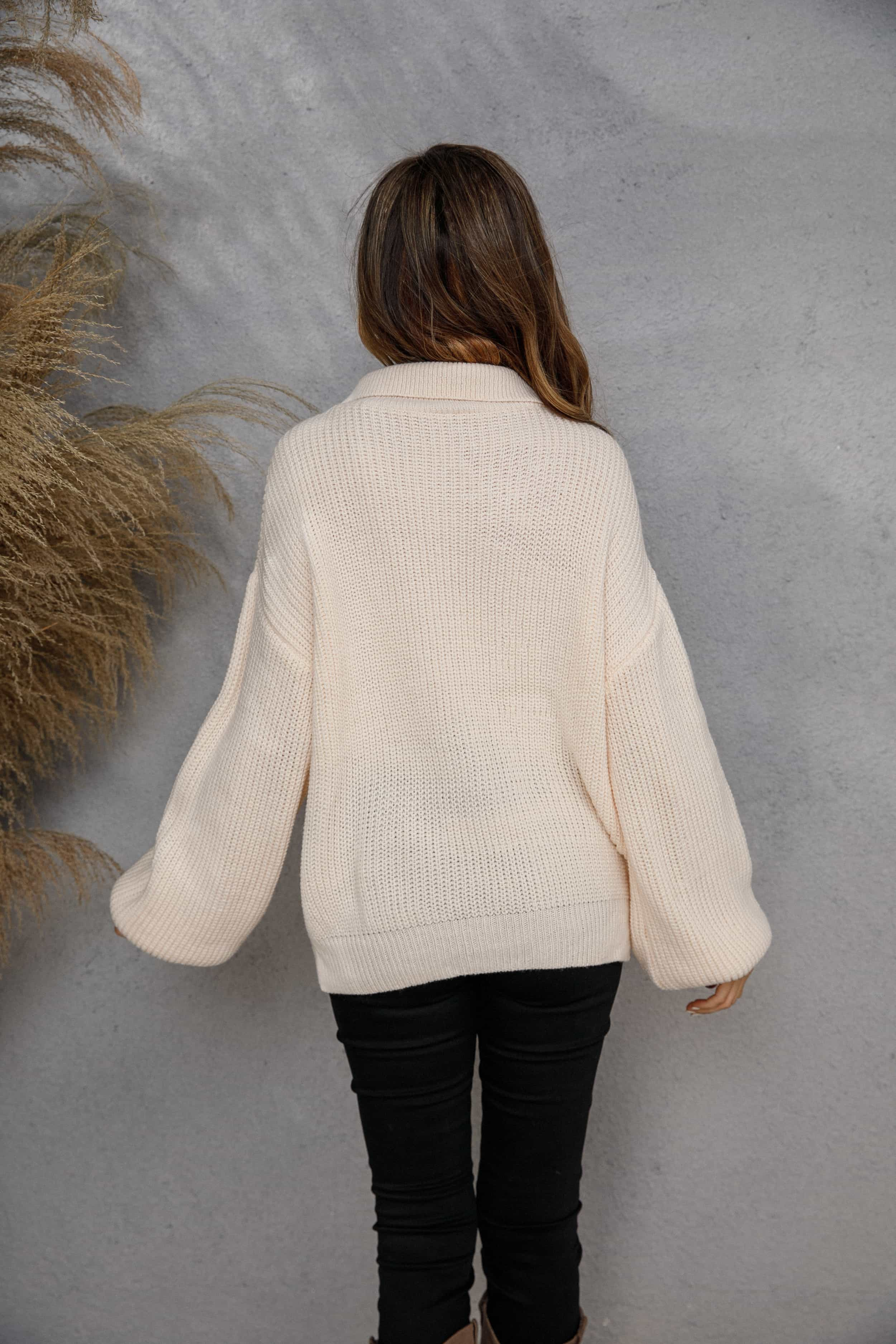 Collared Neck Zip-Up Knit Top 