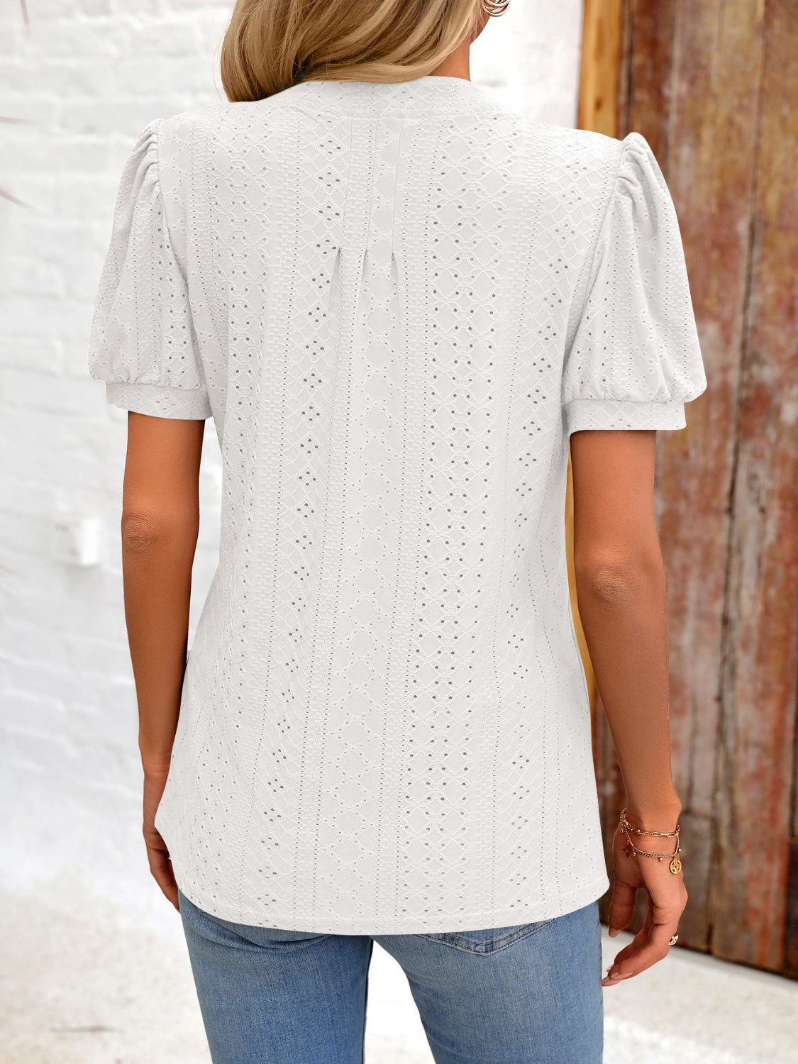 Eyelet Notched Puff Sleeve T-Shirt 