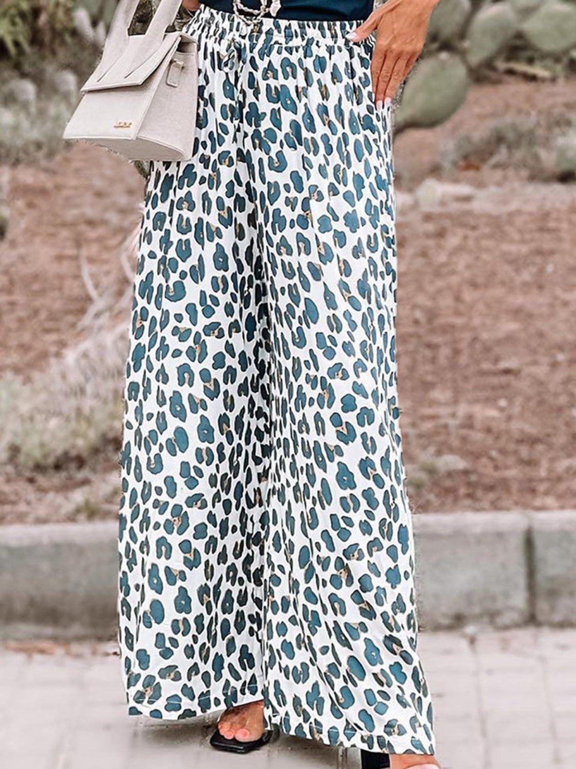 Leopard Pocketed Wide Leg Pants 