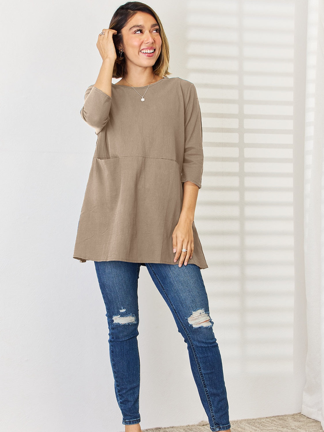 Pocketed Round Neck Half Sleeve Blouse 