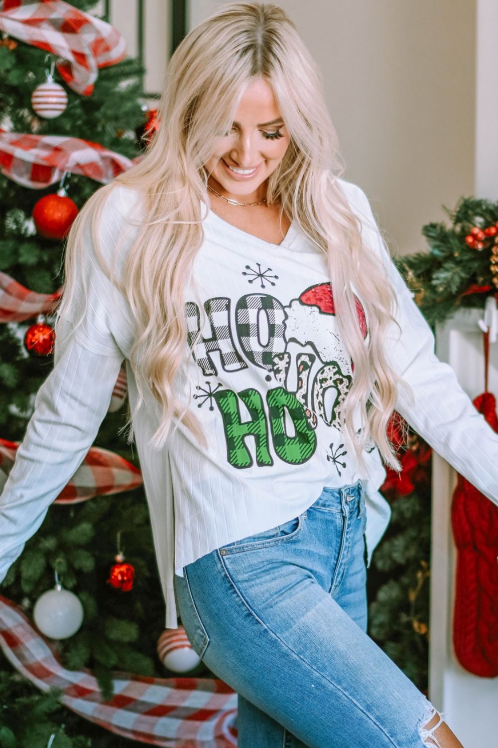 V-Neck Christmas Graphic High-Low Design Long Sleeve Top 