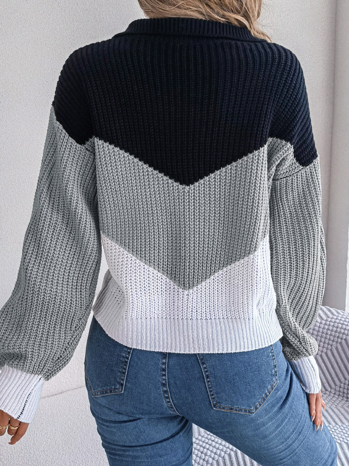 Color Block Dropped Shoulder Sweater 