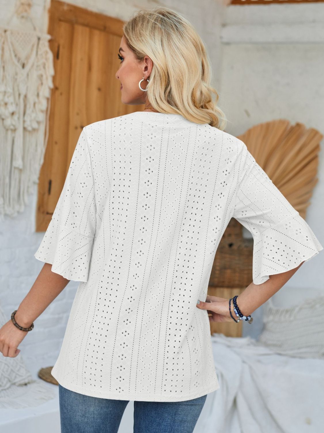 Eyelet Notched Half Sleeve T-Shirt 