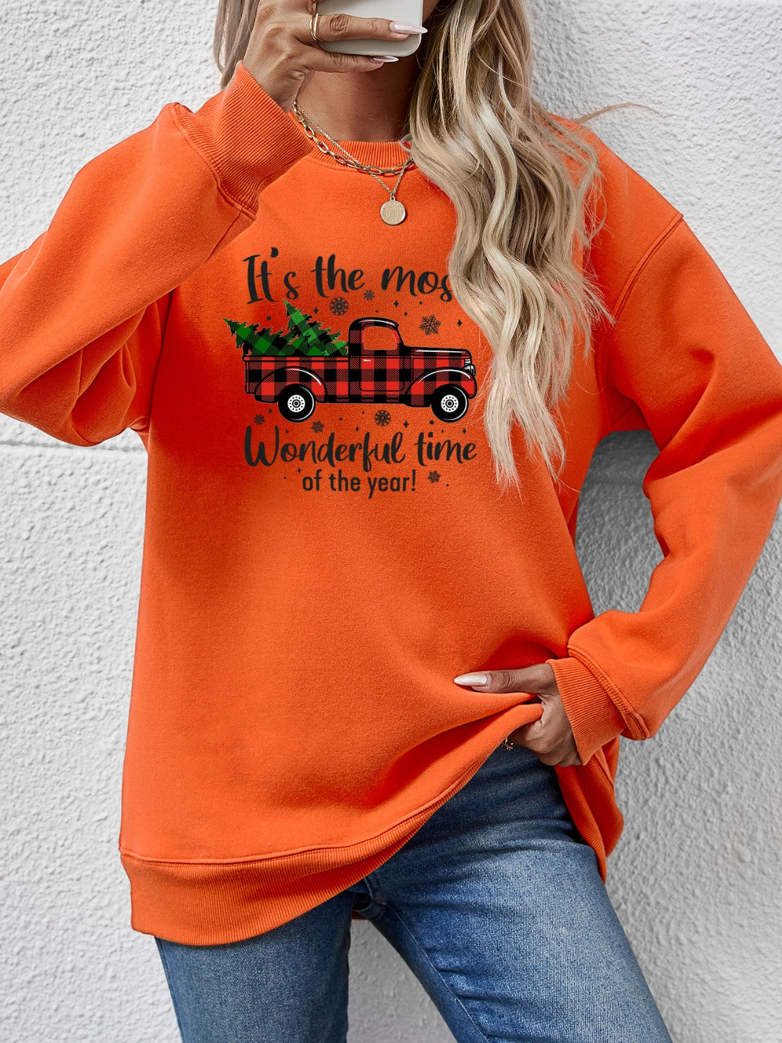 Graphic Round Neck Long Sleeve Sweatshirt 