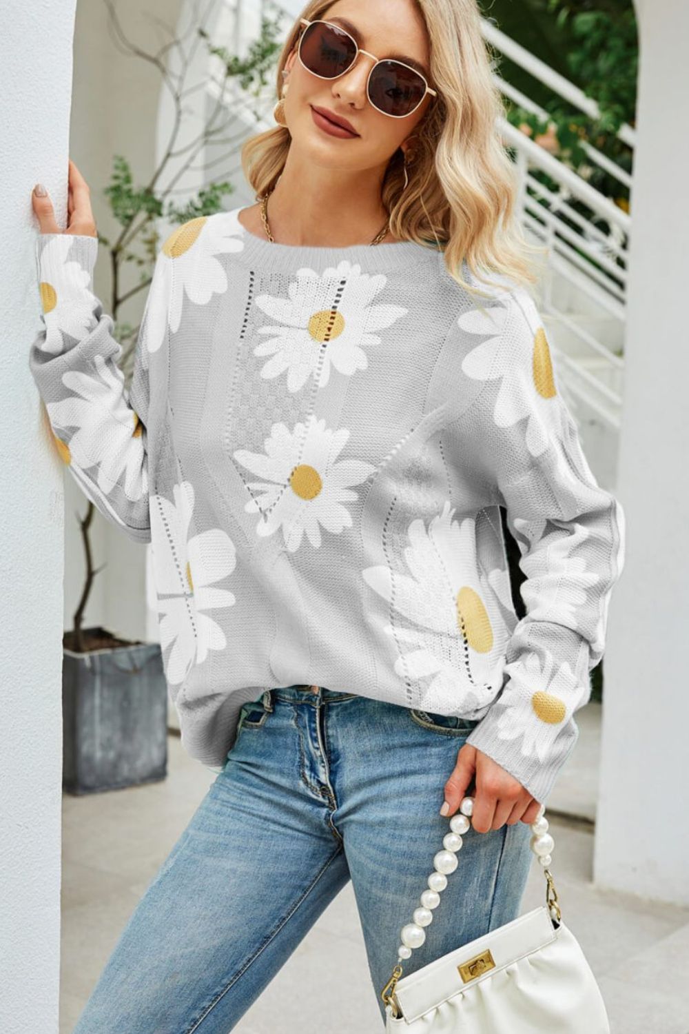 Daisy Print Openwork Round Neck Sweater 