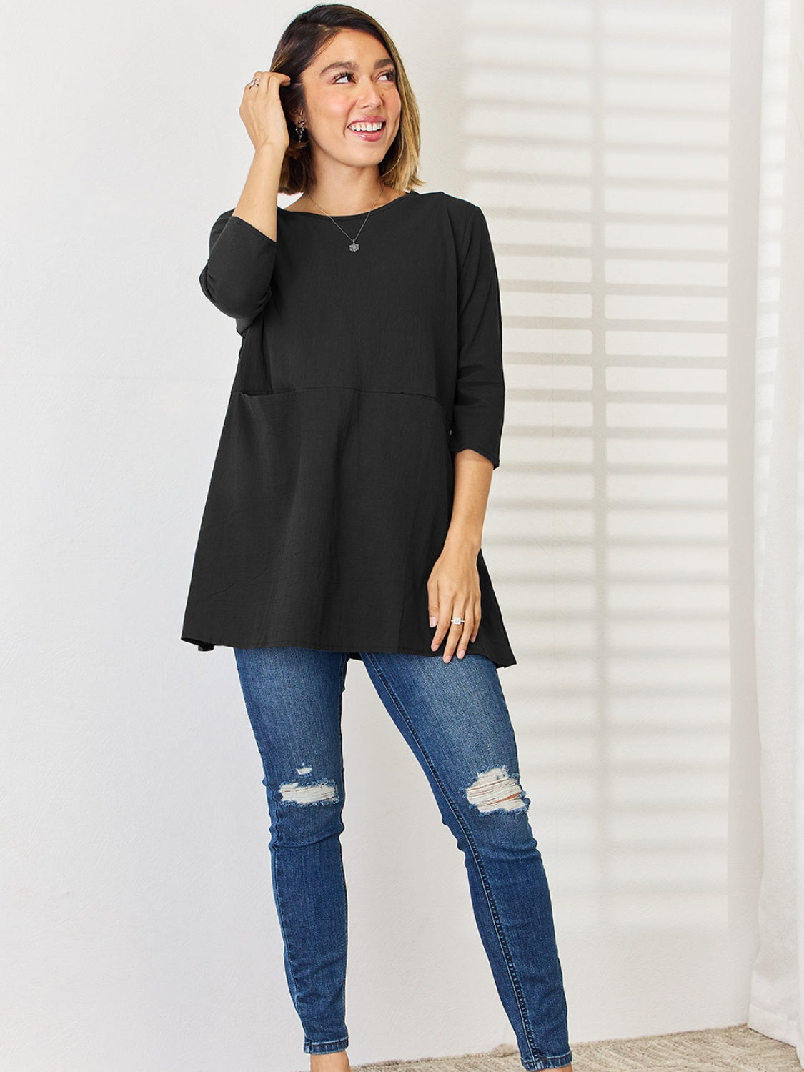 Pocketed Round Neck Half Sleeve Blouse 