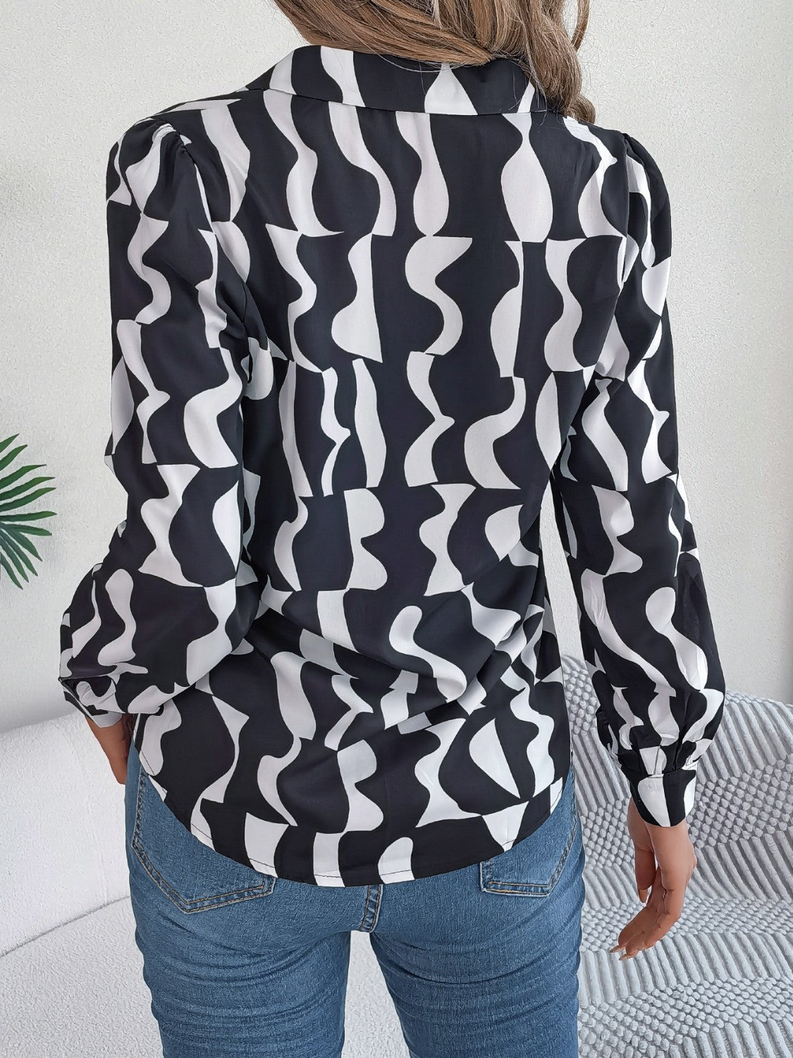 Printed Button Up Long Sleeve Shirt 