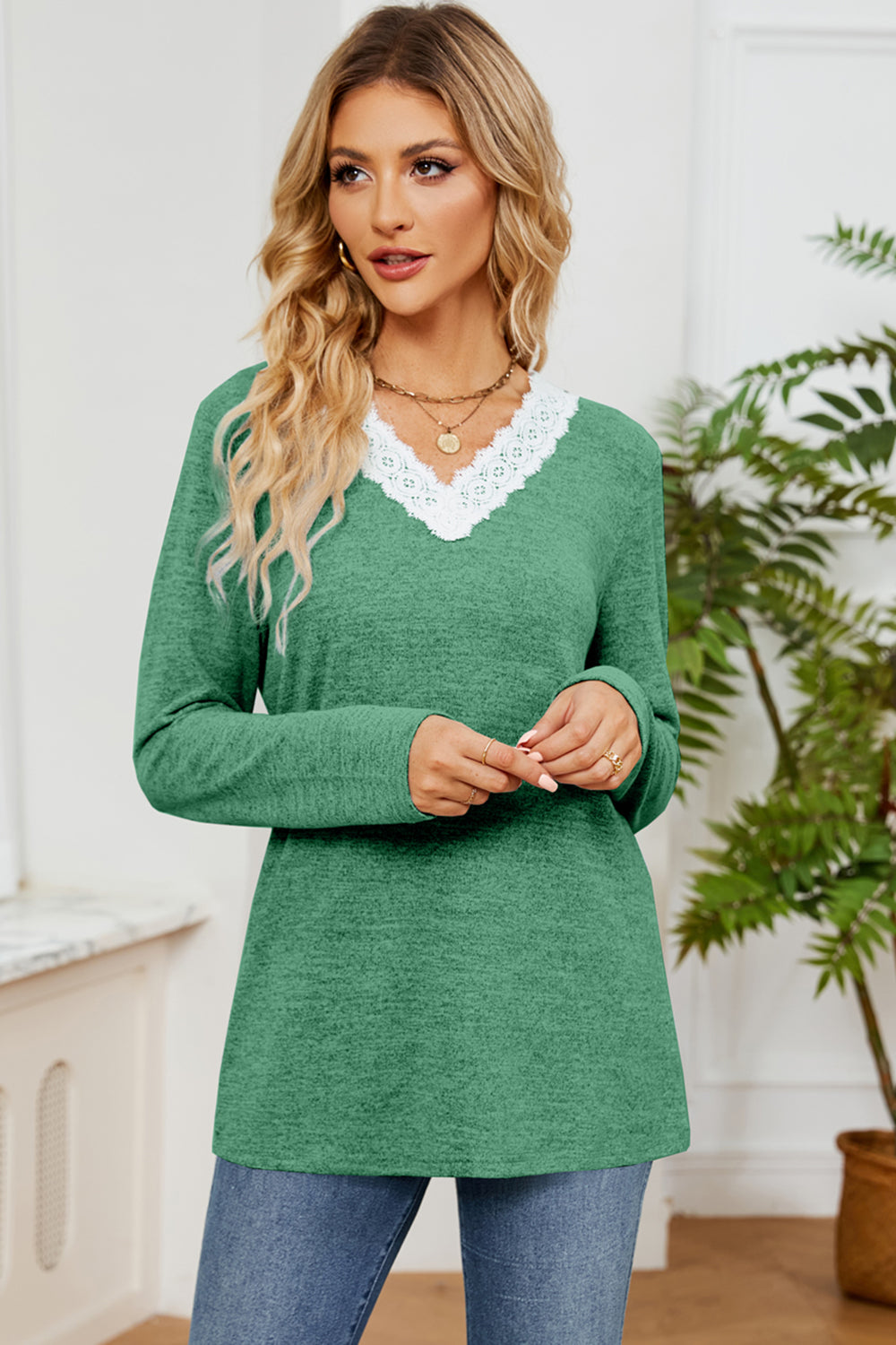 Lace Detail V-Neck Long Sleeve T-Shirt 