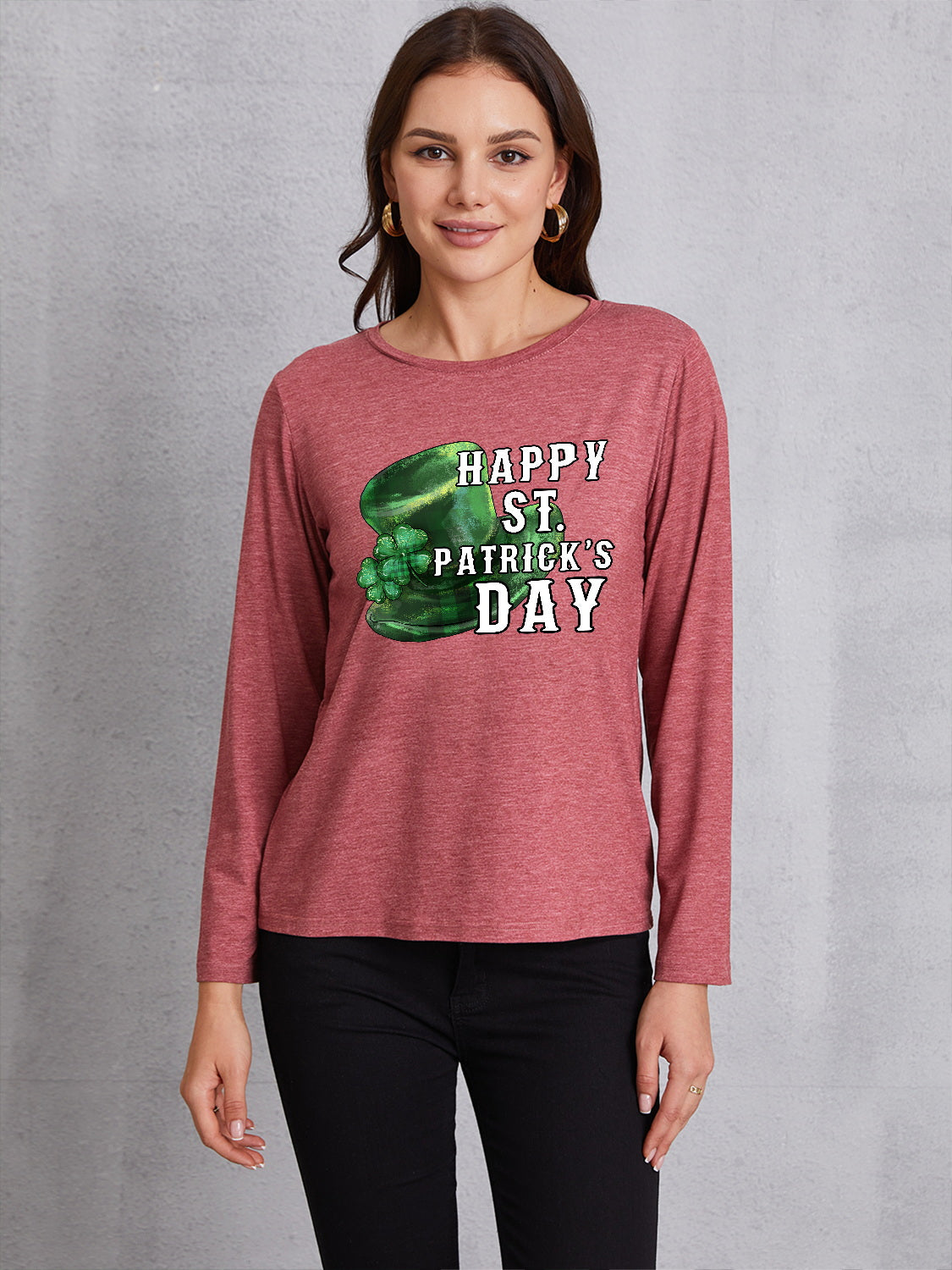 HAPPY ST. PATRICK'S DAY Round Neck T-Shirt 