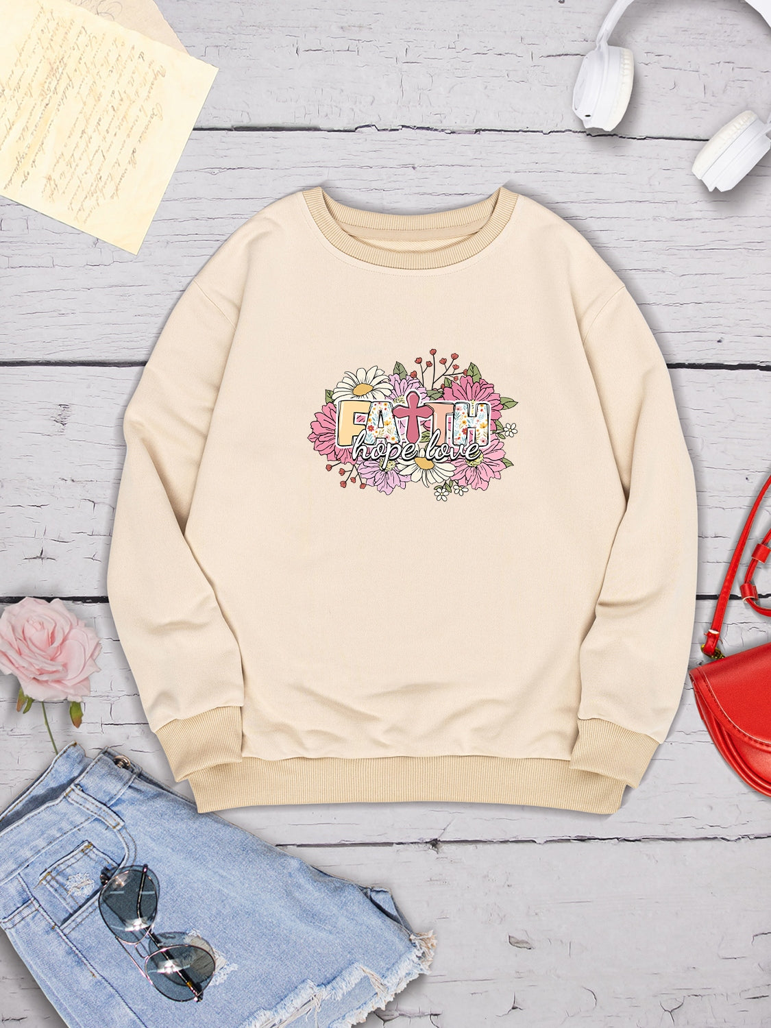 FAITH HOPE LOVE Round Neck Sweatshirt 