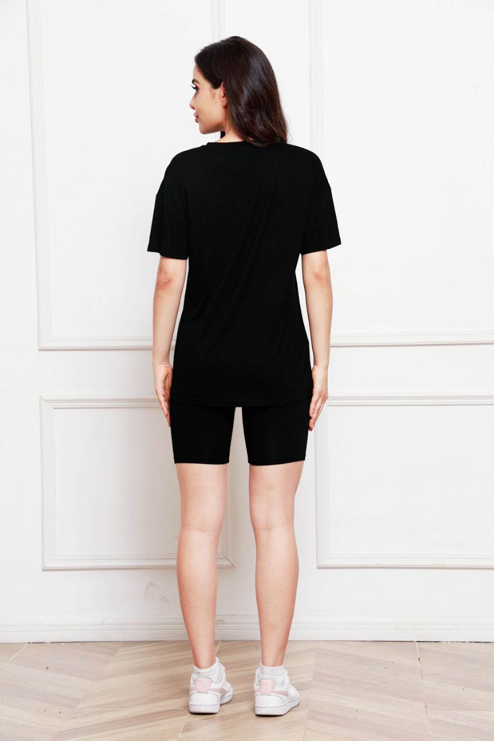 Round Neck Short Sleeve T-Shirt and Shorts Set 