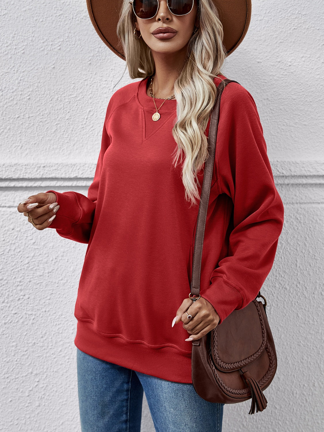 Round Neck Long Sleeve Sweatshirt 