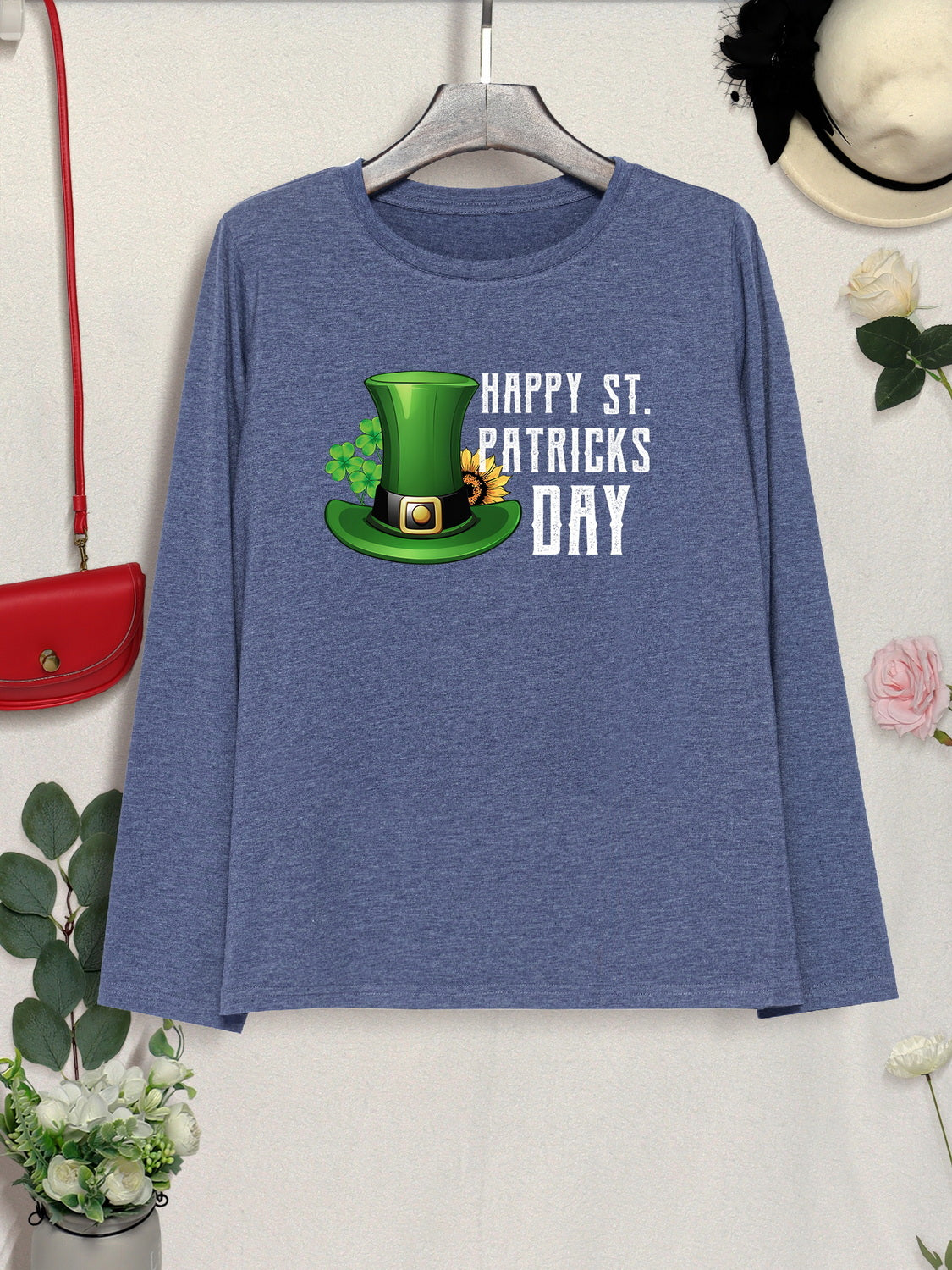 HAPPY ST. PATRICK'S DAY Round Neck T-Shirt 