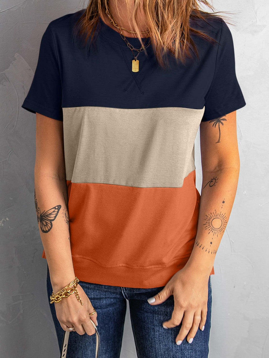 Color Block Round Neck T-Shirt 