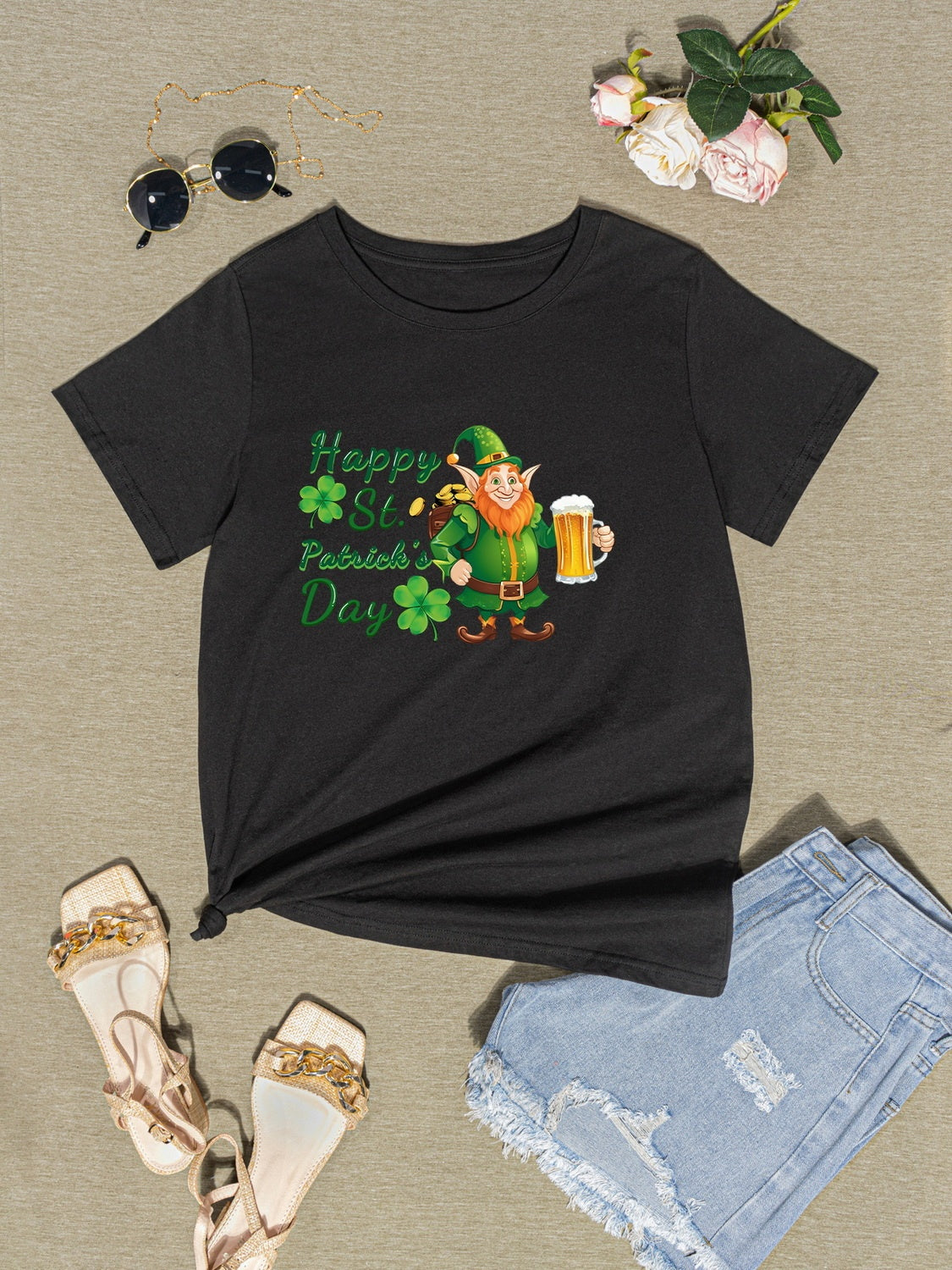 HAPPY ST. PATRICK'S DAY Round Neck T-Shirt 