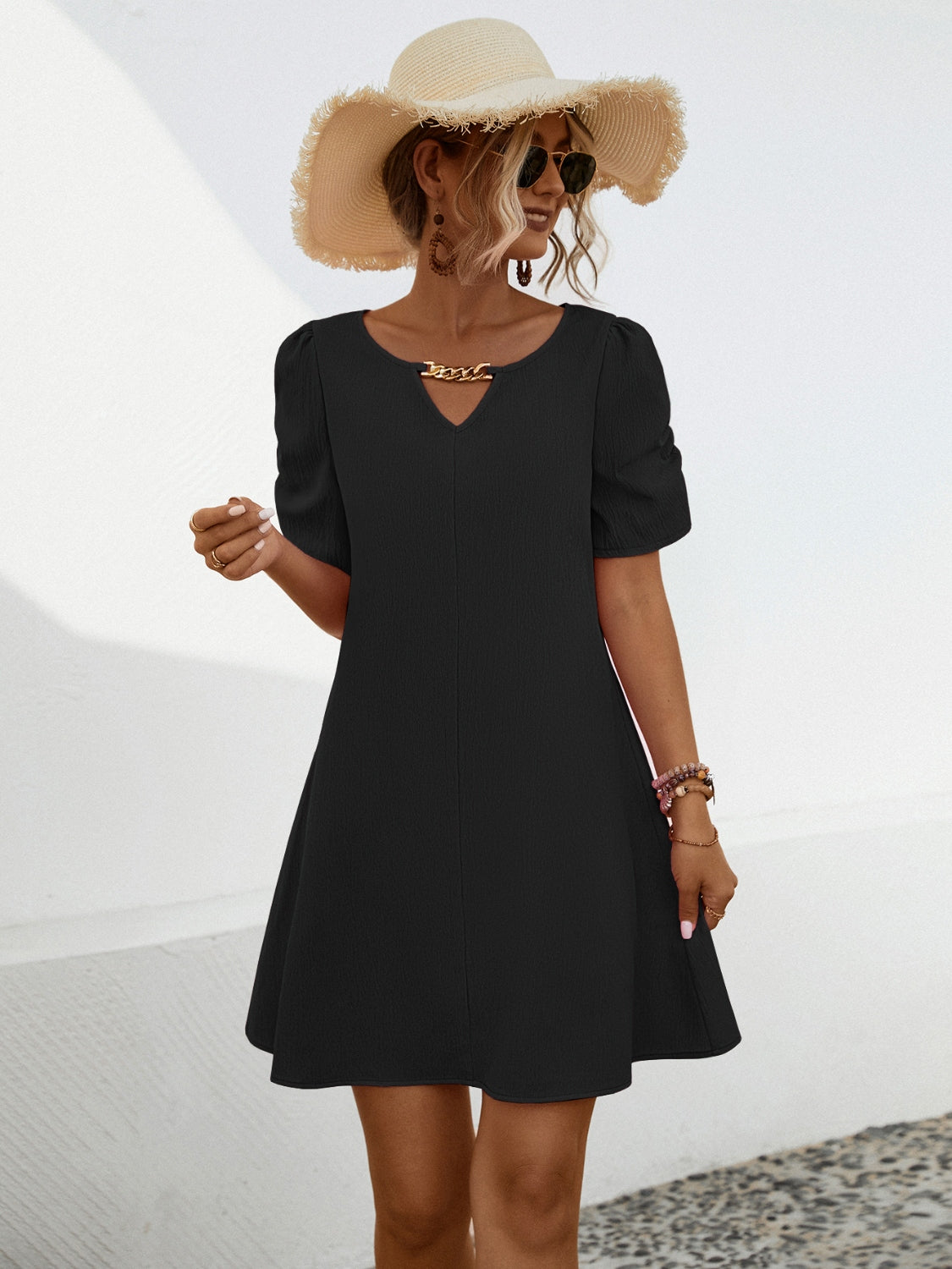 Chain Notched Short Sleeve Dress 