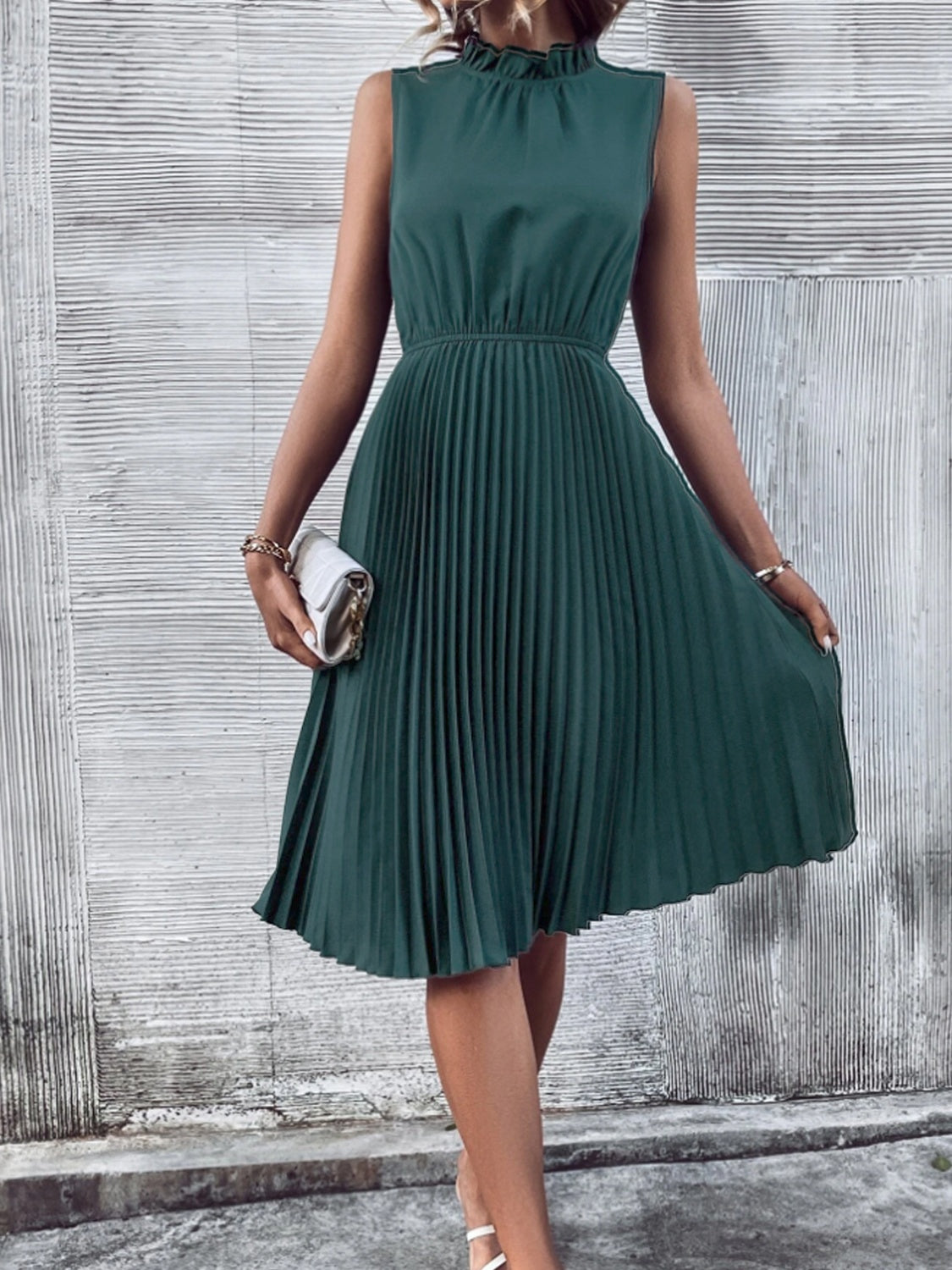 Pleated Frill Mock Neck Sleeveless Dress 