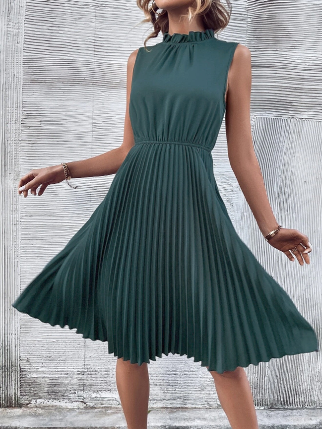 Pleated Frill Mock Neck Sleeveless Dress 