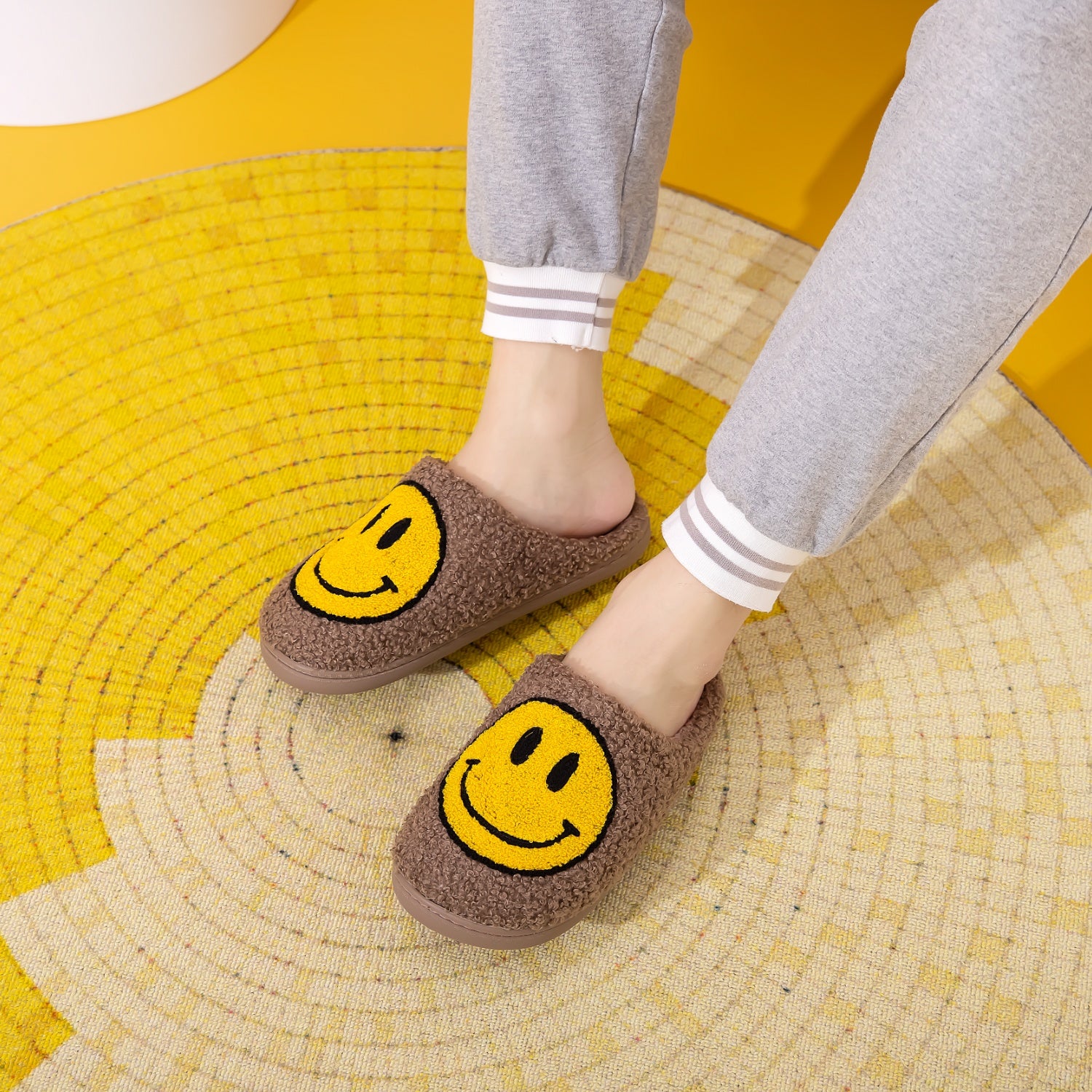 Melody Smiley Face Slippers 