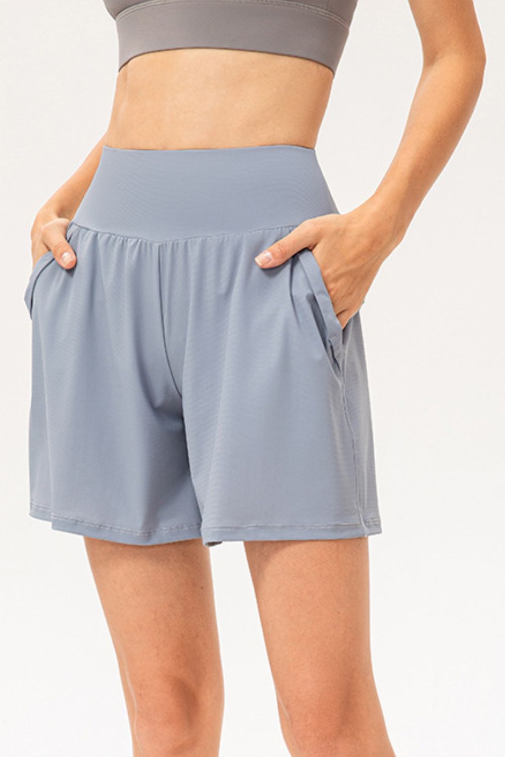 Pocketed Elastic Waist Active Shorts - Babbazon