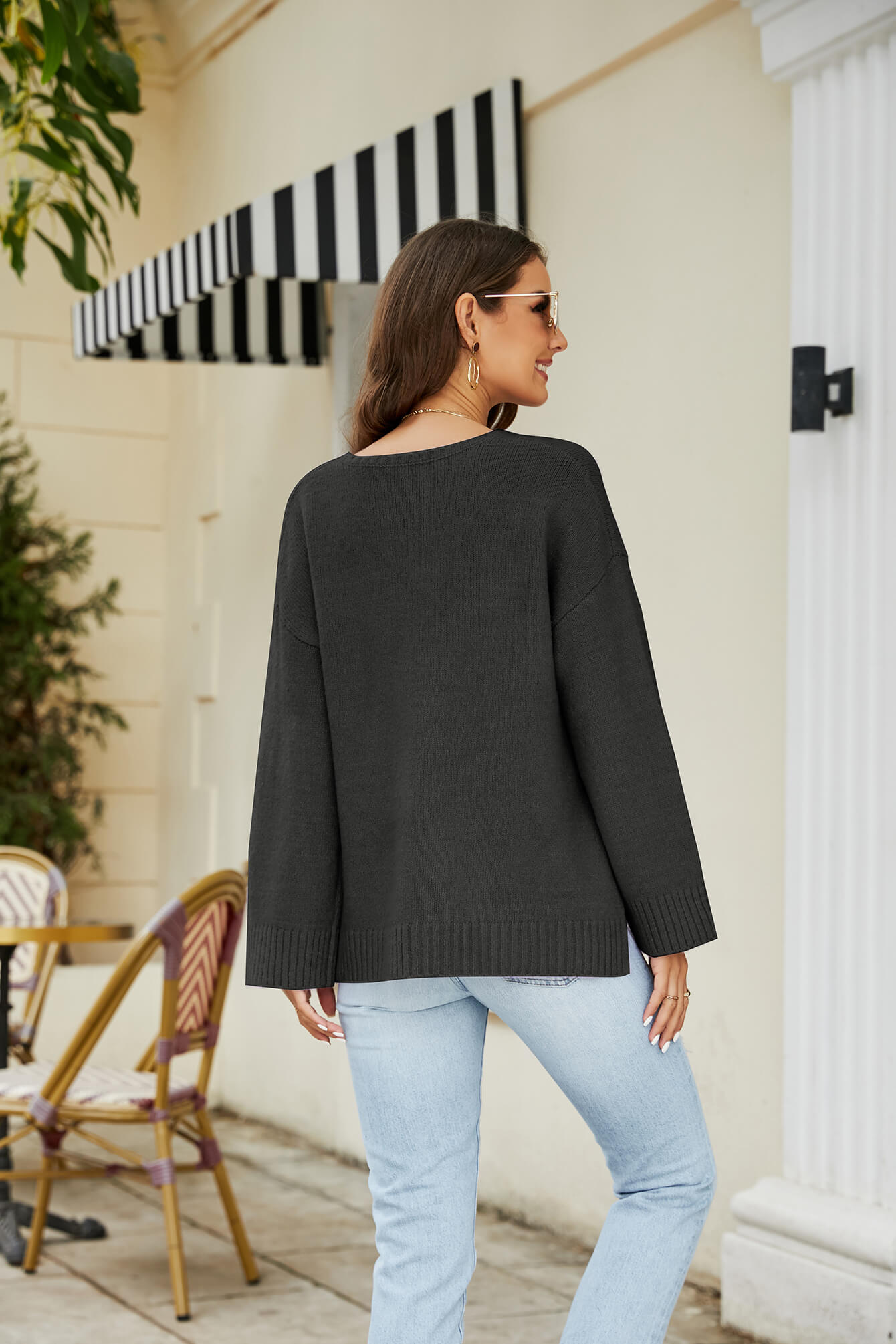 Drop Shoulder V-Neck Knit Pullover 