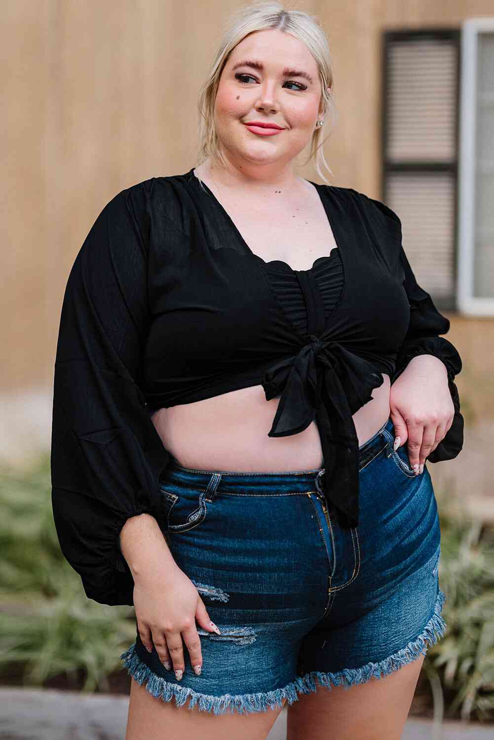 Plus Size Tie Front Crop Top 