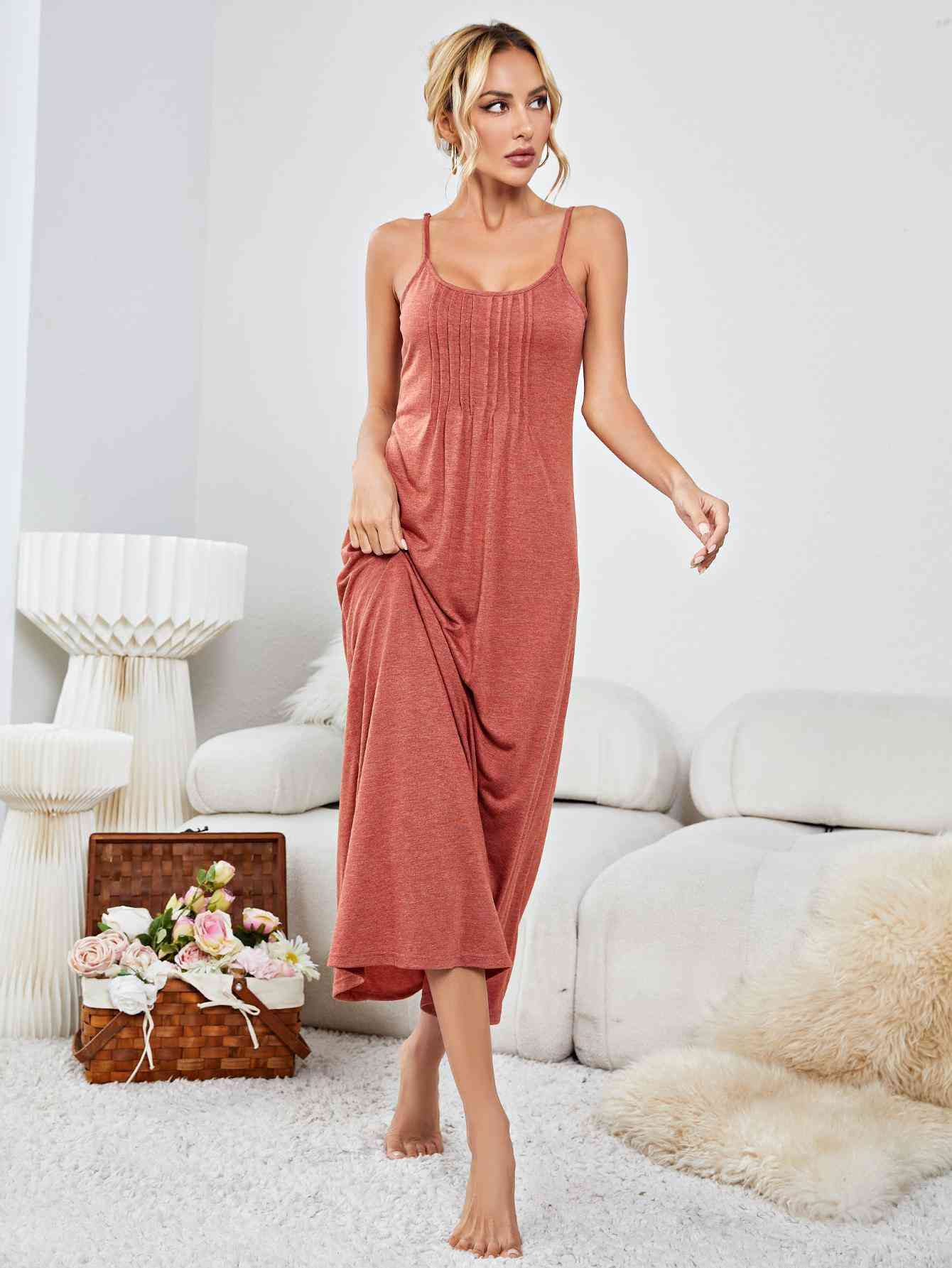 Scoop Neck Spaghetti Strap Night Dress 