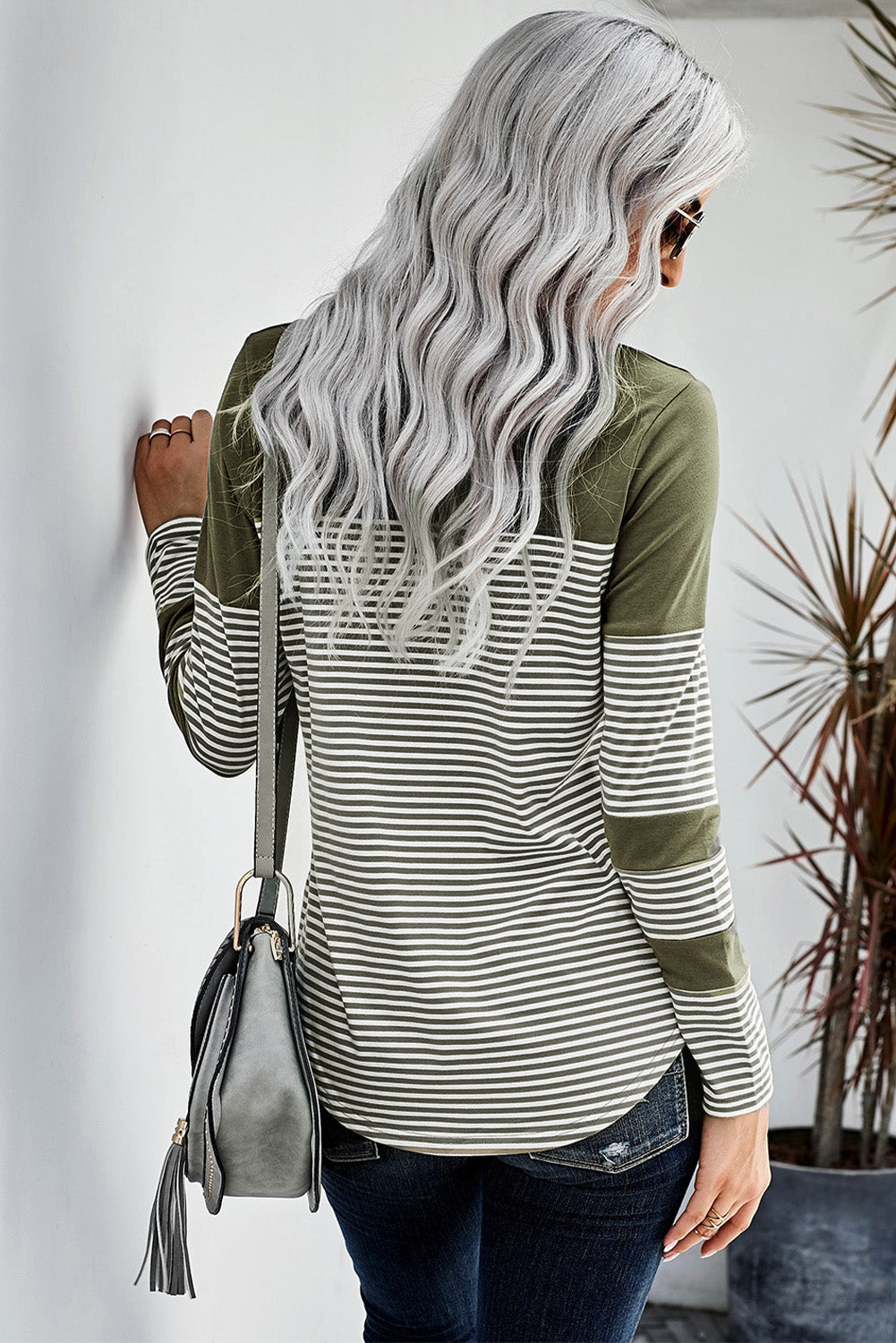 Pocketed Striped Round Neck T-Shirt 