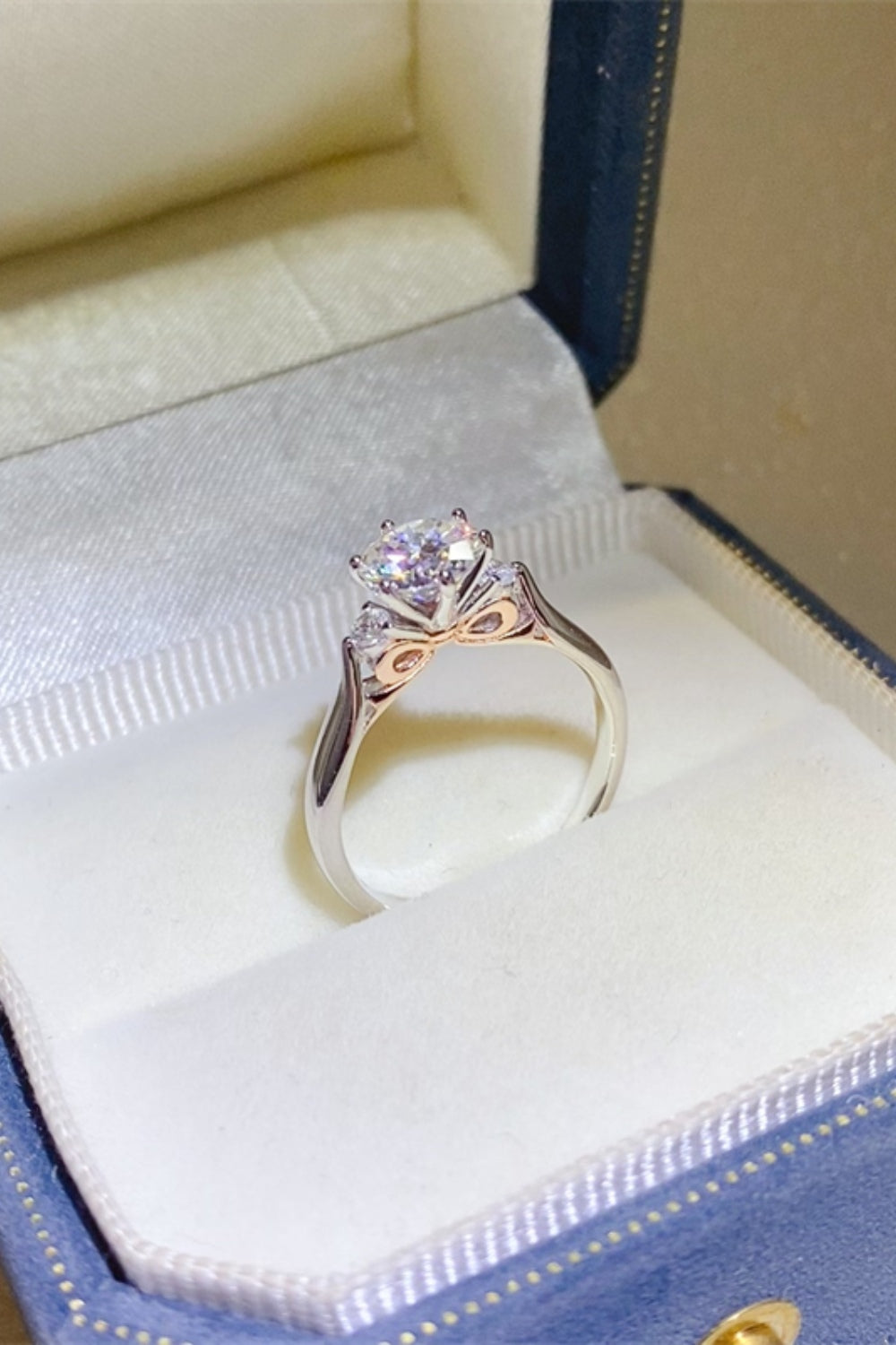 2 Carat Moissanite 925 Sterling Silver Ring 