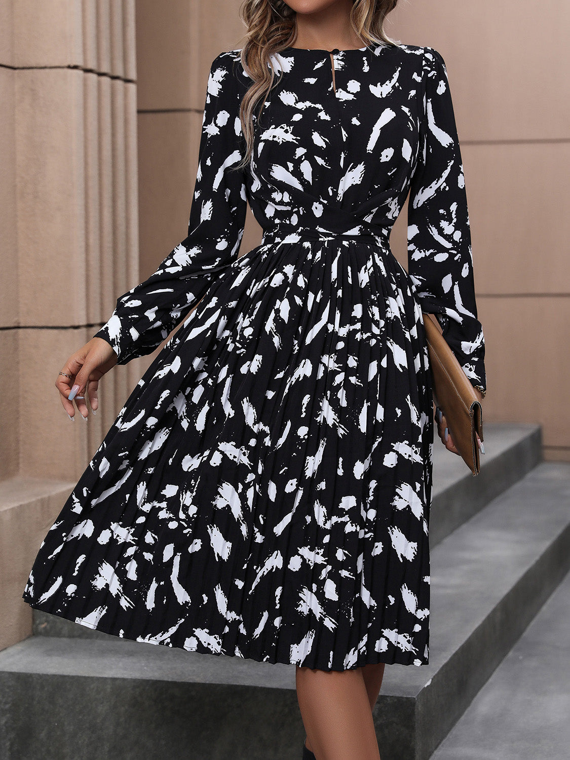 Printed Tie Back Long Sleeve Dress 