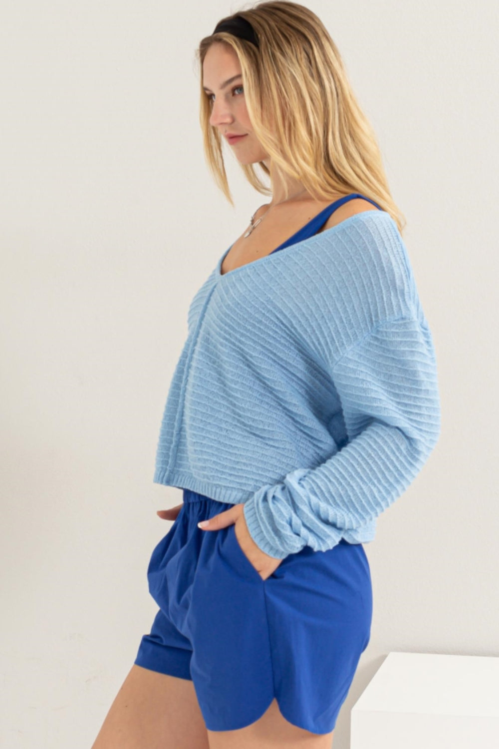 HYFVE V-Neck Stripe Texture Long Sleeve Top 