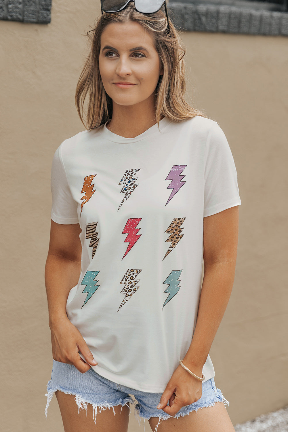 Lightning Graphic Round Neck Short Sleeve T-Shirt - Babbazon Tops