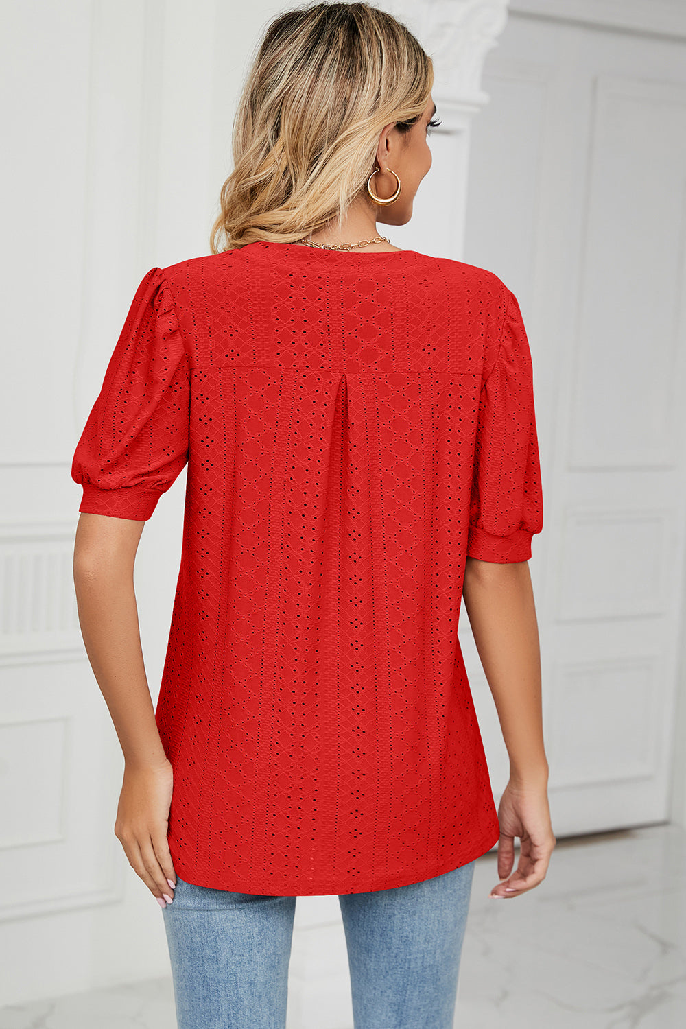 Eyelet Notched Short Sleeve T-Shirt 