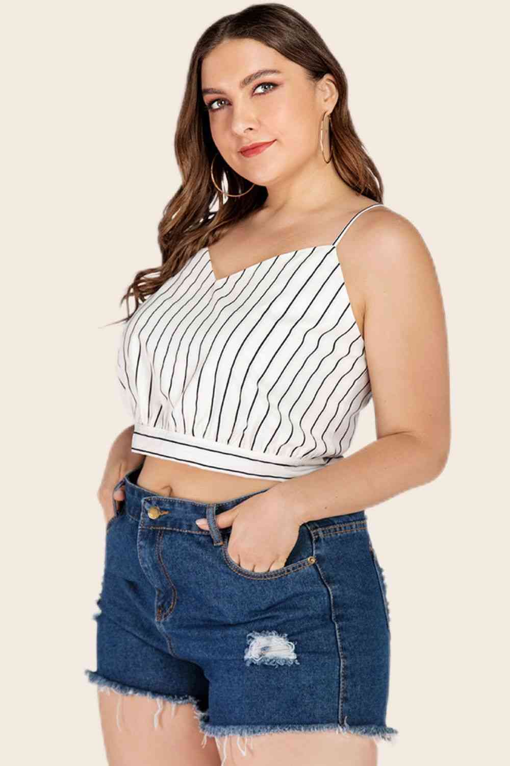 Plus Size Striped Tie-Back Cropped Cami 