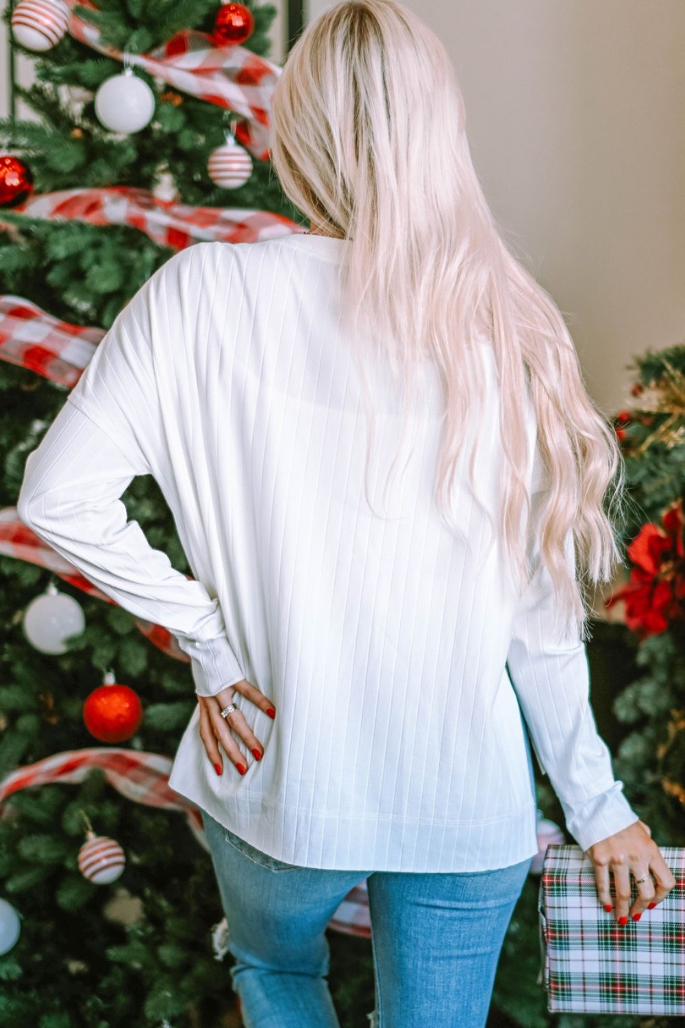 V-Neck Christmas Graphic High-Low Design Long Sleeve Top 