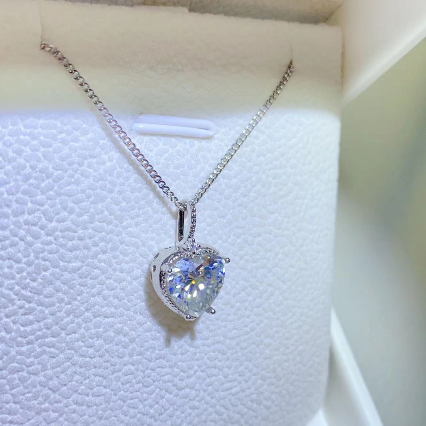 2 Carat Moissanite 925 Sterling Silver Necklace 